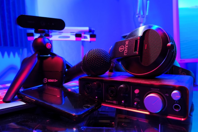 كل ما تحتاجه لتصبح مشغل بث على Twitch.

