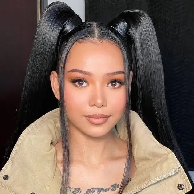 GoRead.io's Screenshot der TikTok-Influencerin Bella Poarch.